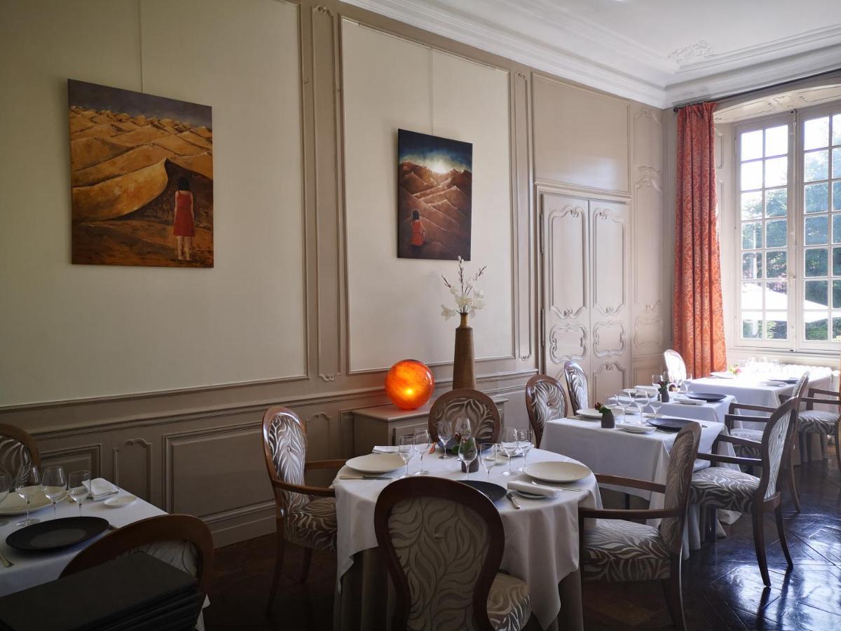 Hotel Restaurants & Spa Perier Du Bignon Laval  Exterior foto